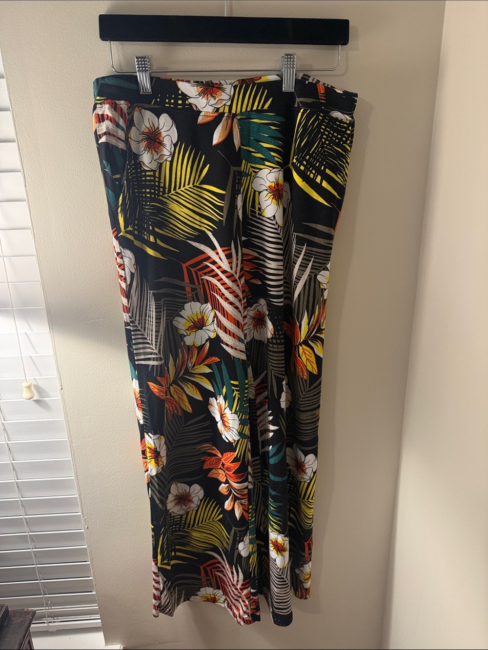 Tropical Floral Wide-Leg Pants - Black with Yellow & Teal Print